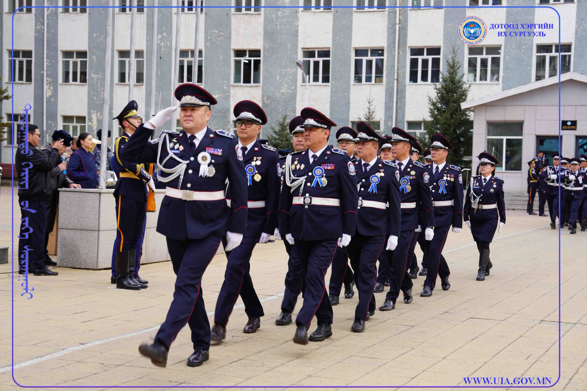 2006 ОНЫ ТӨГСӨГЧДИЙН 20 ЖИЛИЙН ОЙН УУЛЗАЛТ БОЛЛОО